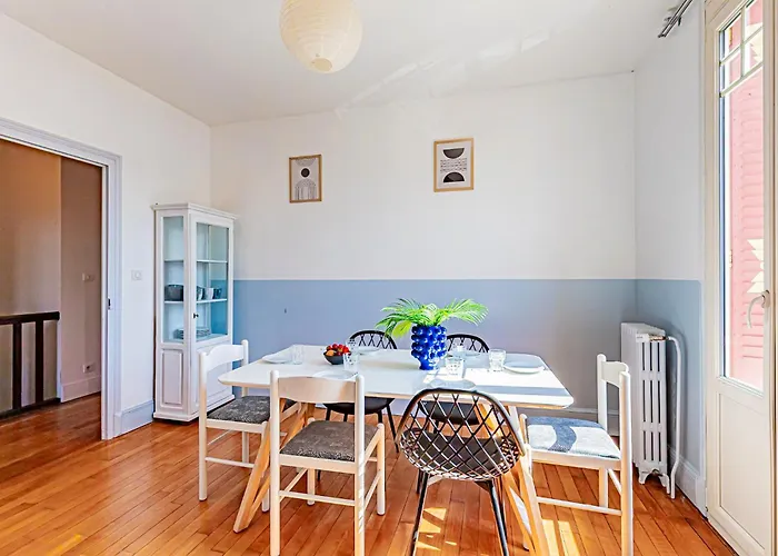 Maladiere La Belle 6p Casa de Férias Dijon