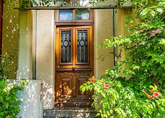 Maladiere La Belle 6p Holiday home *