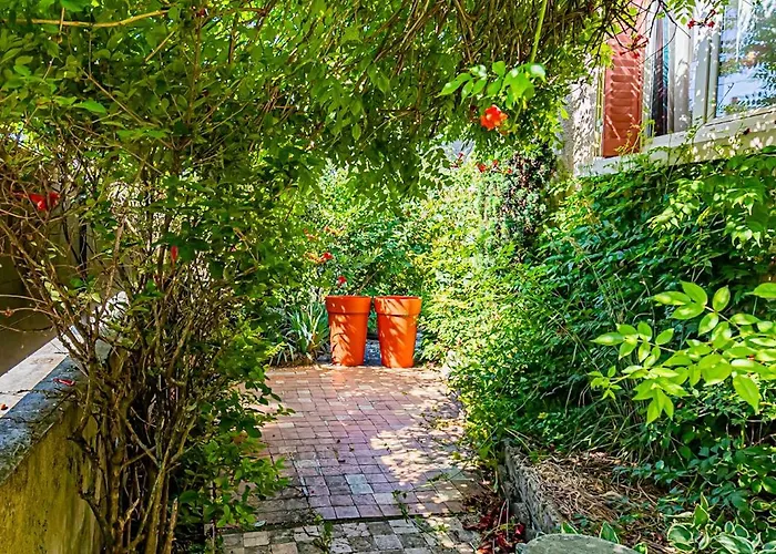 Maladiere La Belle 6p 別荘 ディジョン